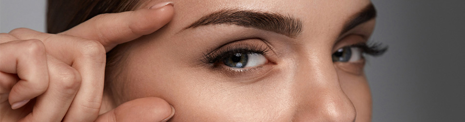 Biotin kan hjälpa till att stimulera hårväxten, så att du kan få fylliga och vackra ögonbryn.